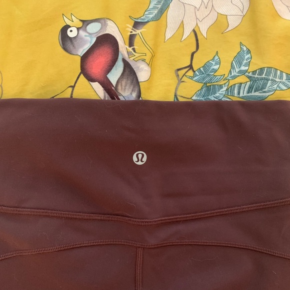 Lululemon Yoga Shorts - Picture 3 of 4